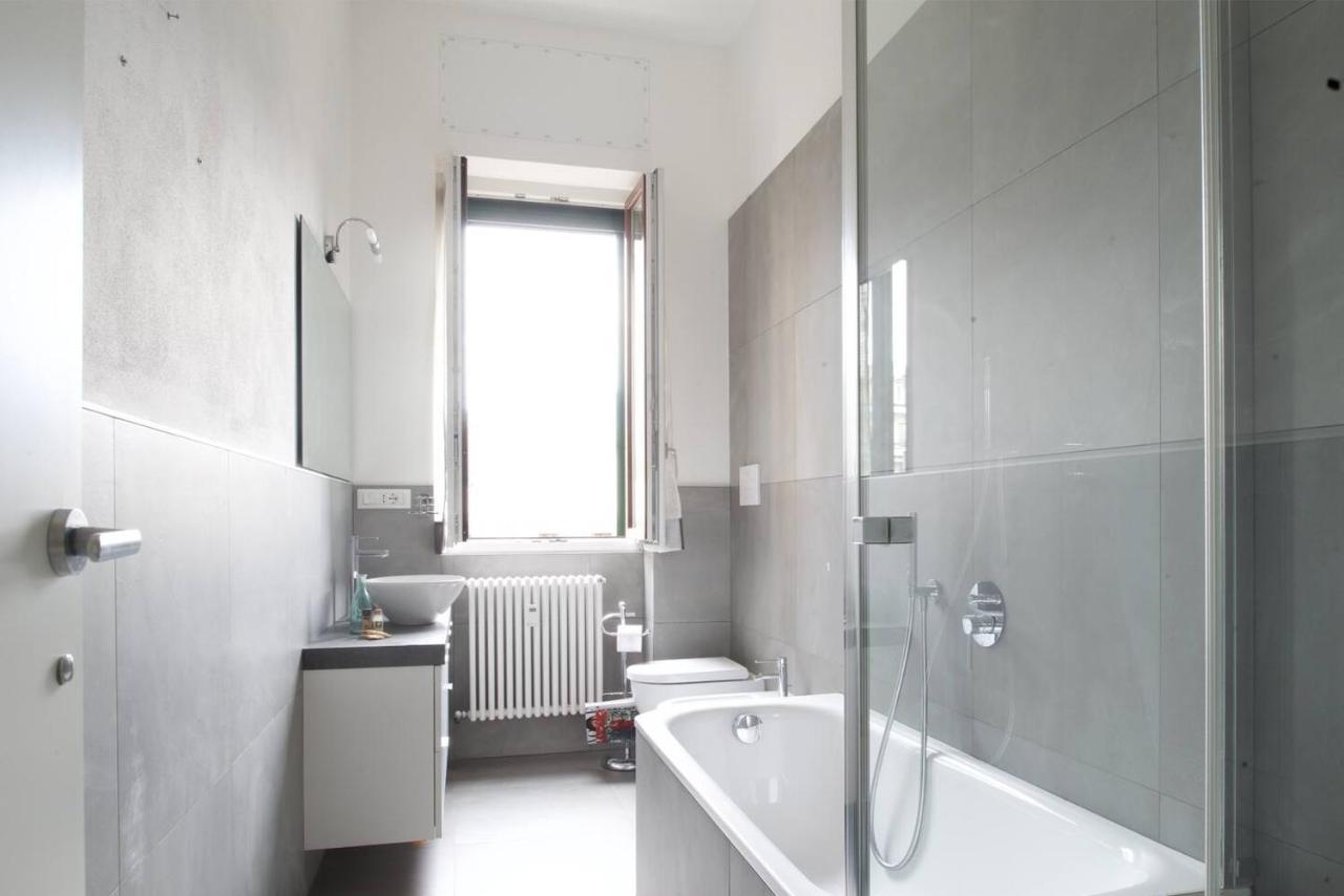 3 Bedrooms Apartment ミラノ エクステリア 写真